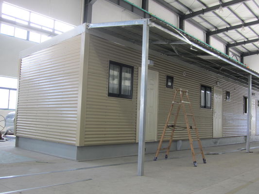 خانه پیش ساخته دو طبقه تمام تزئین شده فولادی سبک/ خانه های مدولار مدرن زرد